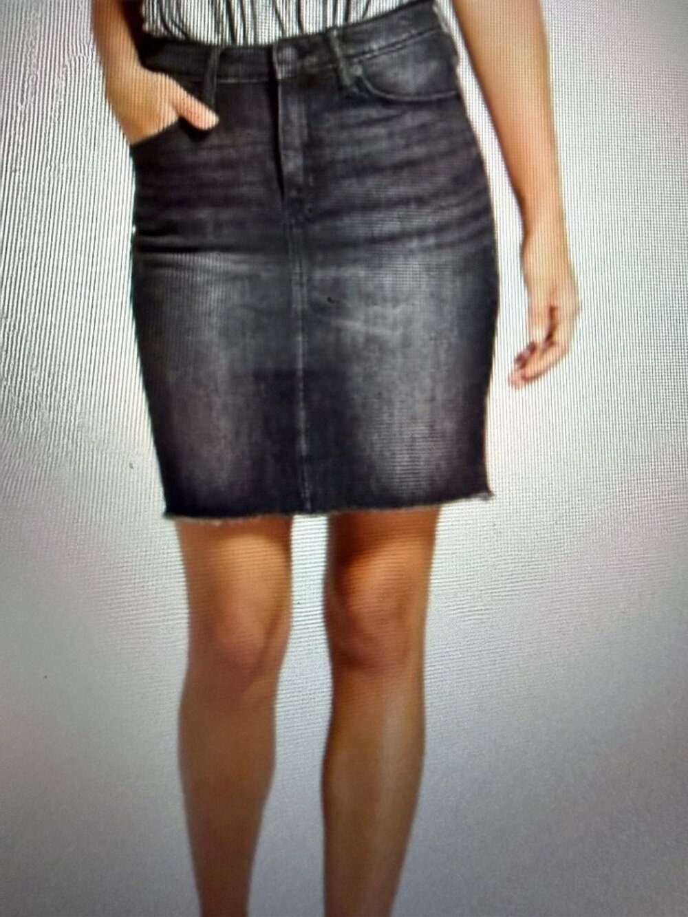 Universal Thread Slate Black Denim Mini Skirt – Size 6/28R – NEW